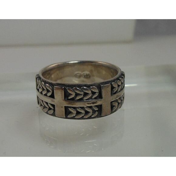 925 Oxidized Sterling Silver Celtic Weave Cross Ring Vintage 8mm Wide Band Sz 8 - Picture 1 of 9